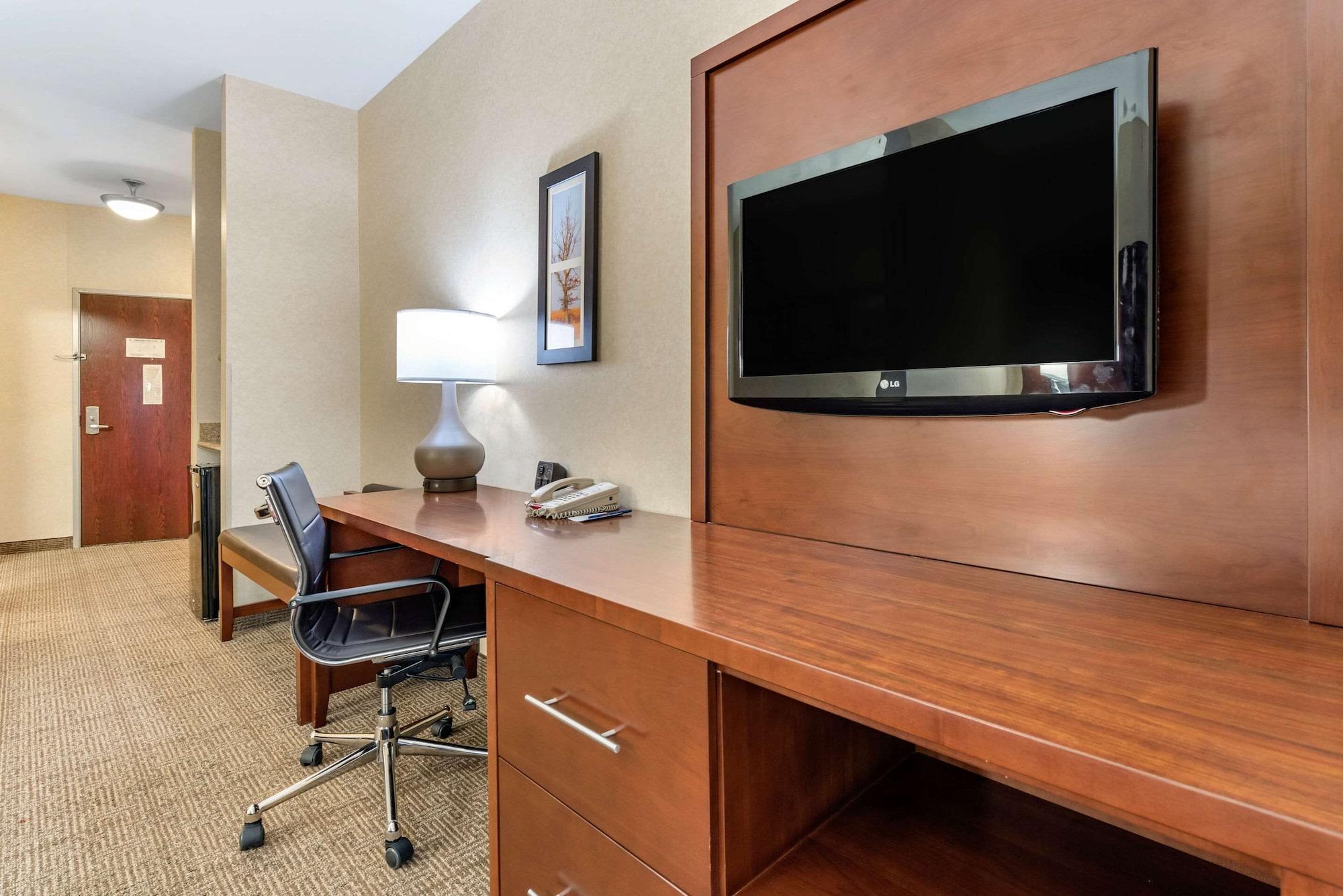 Comfort Suites South Elkhart Eksteriør billede