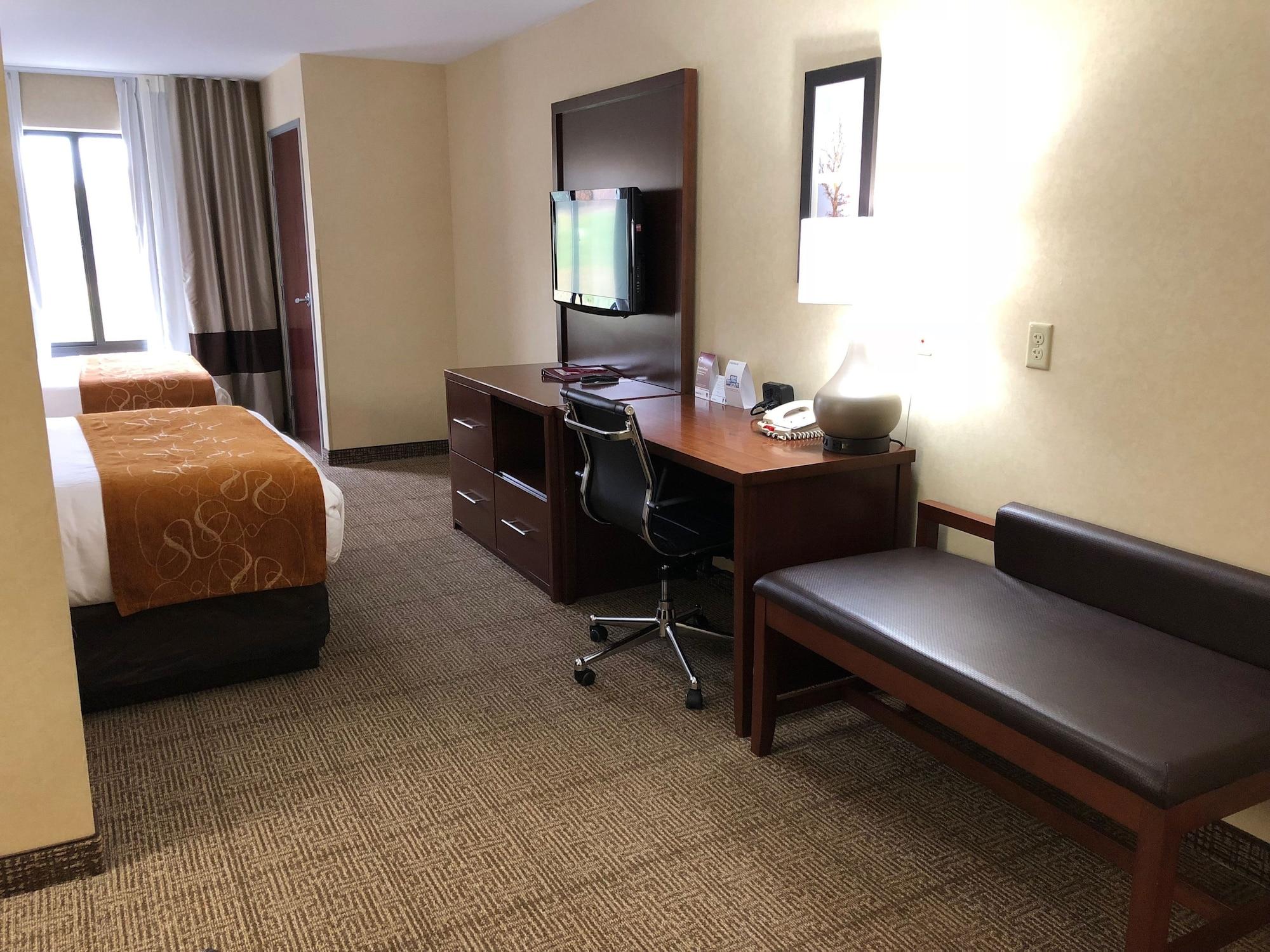 Comfort Suites South Elkhart Eksteriør billede