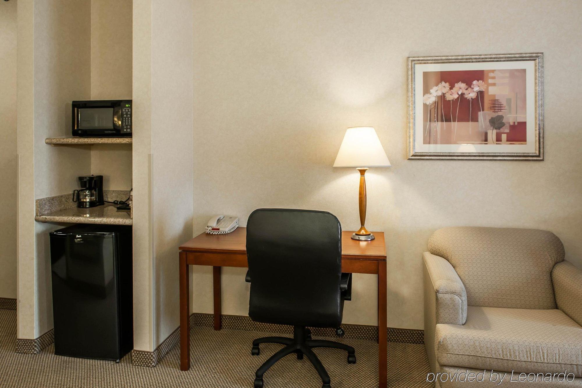 Comfort Suites South Elkhart Eksteriør billede