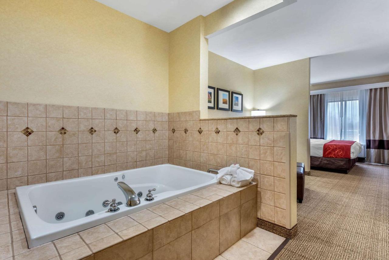 Comfort Suites South Elkhart Eksteriør billede