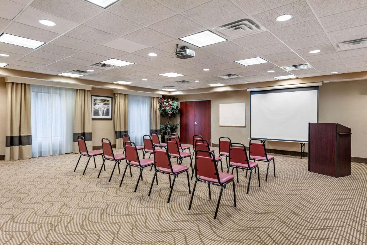 Comfort Suites South Elkhart Eksteriør billede